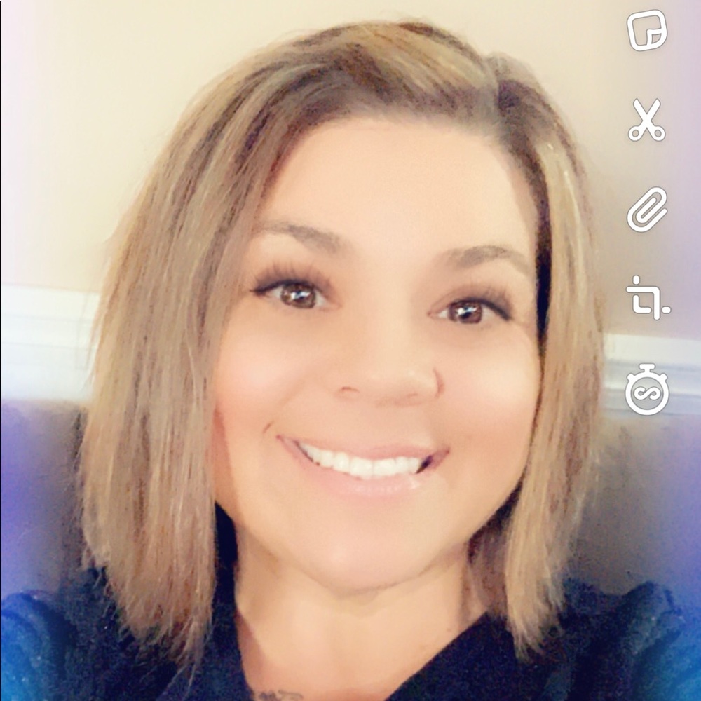 Meet your Posher, Jenn